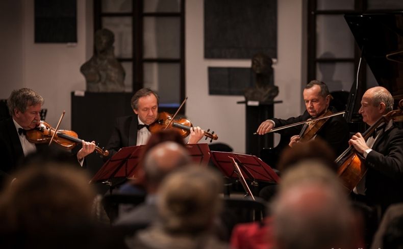 Kwartet Camerata podczas koncertu w Dworze Karwacjanów w Gorlicach